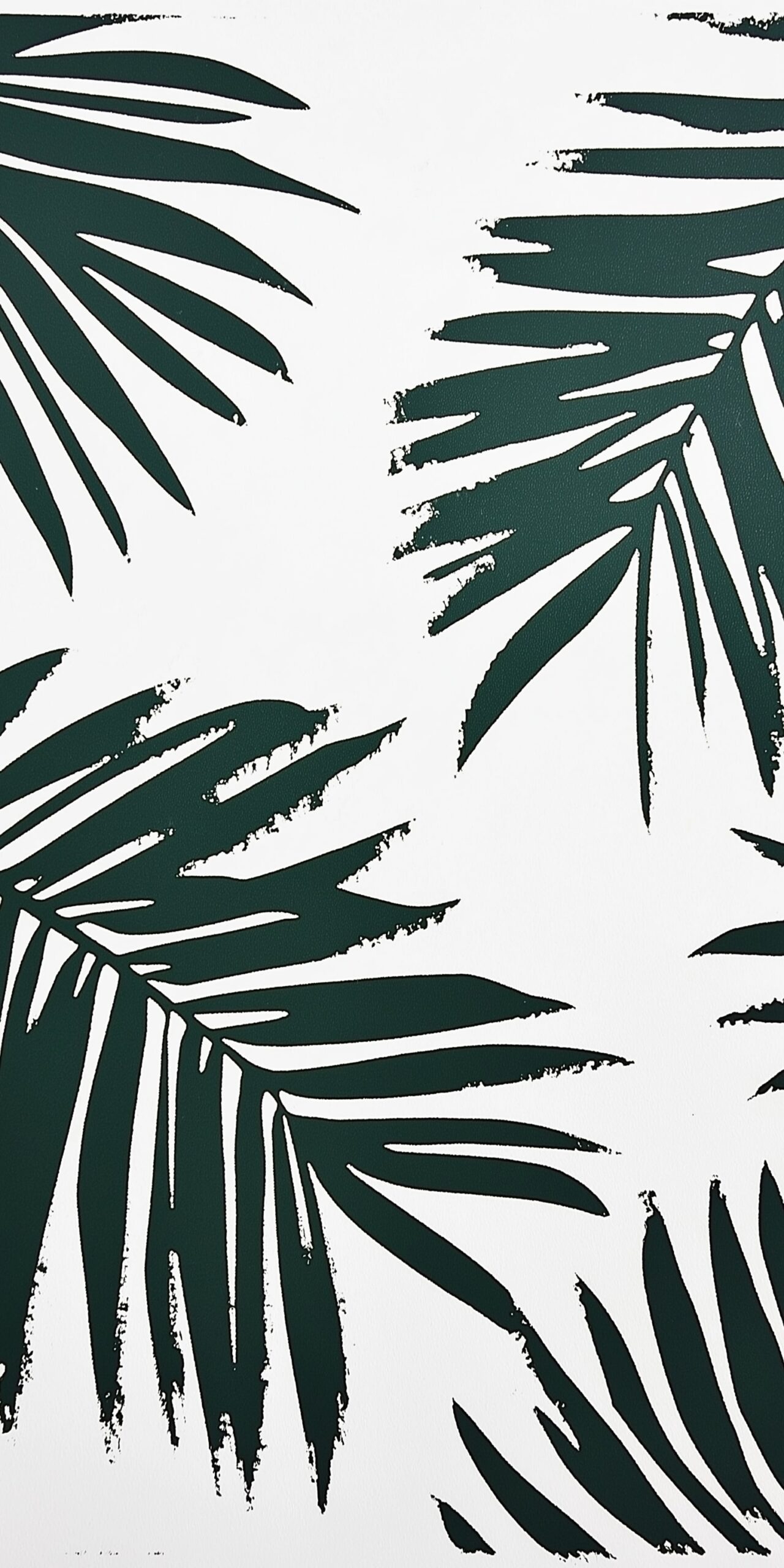 Palm leaf beach towel • Lush green foliage on a crisp white background 2 Palm leaf beach towel Lush green foliage on a crisp white background 1 scaled